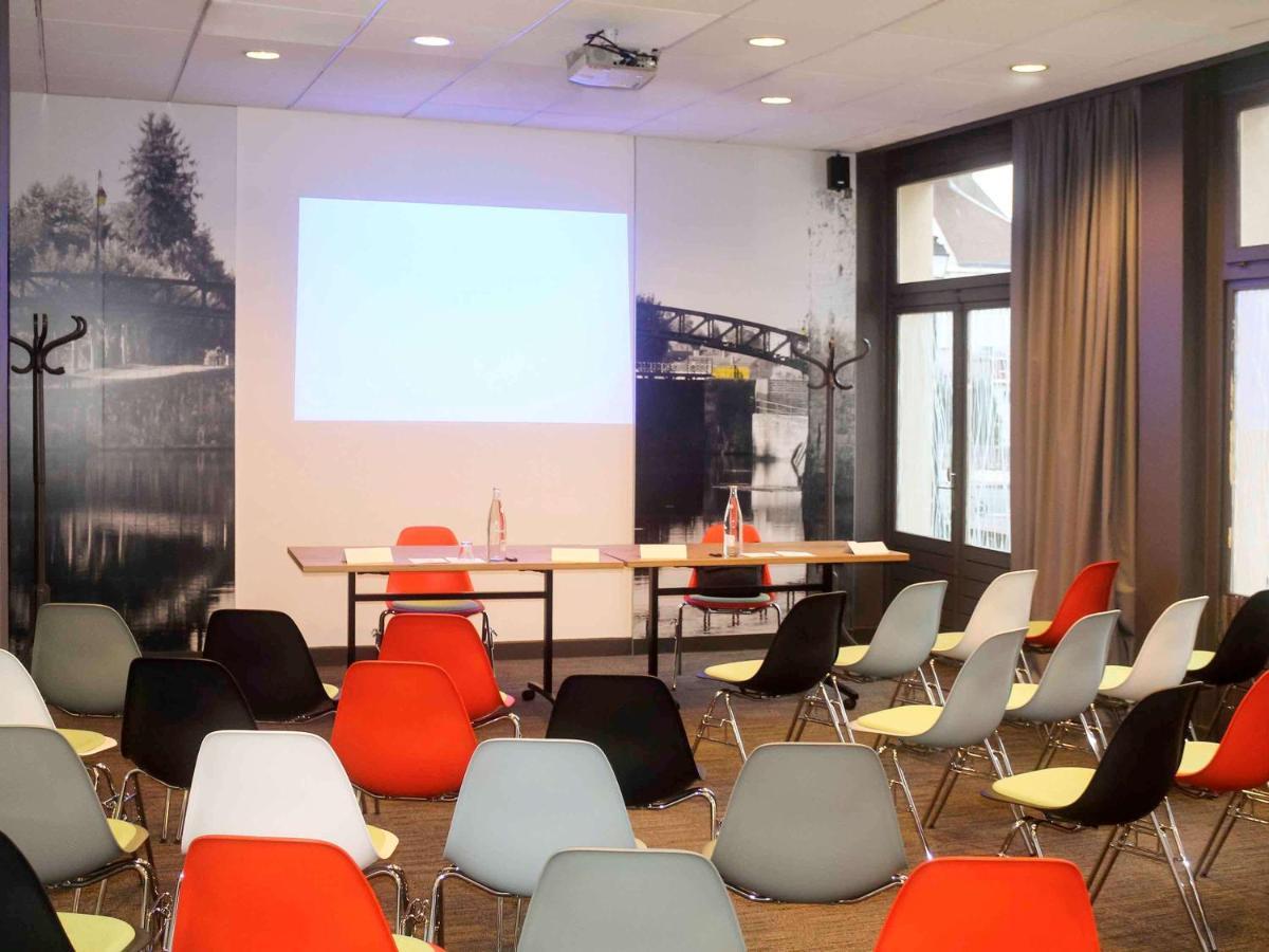 Ibis Hotel 3*